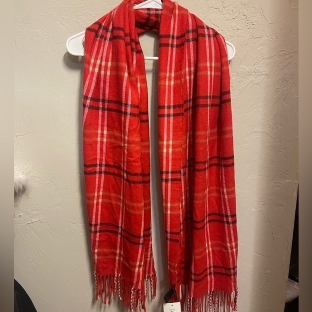 NWT Steve Madden Red Plaid Scarf